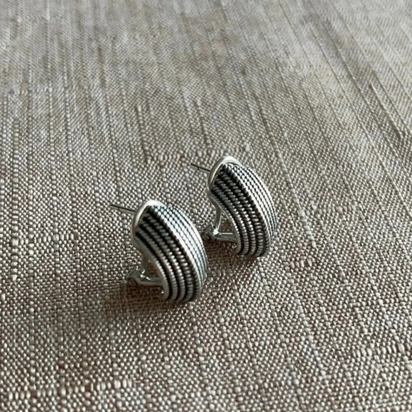 Jewelry - 925 Sterling Silver Textured Curve Stud Earrings for Women Jewelry 17mm
